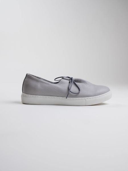 pure cloud-grey