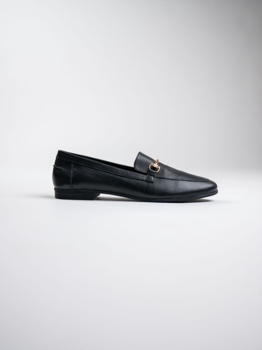 arden studio-black
